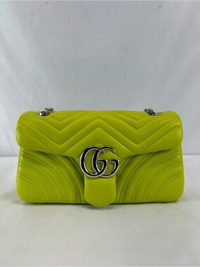 Gucci GG Marmont medium shoulder bag
